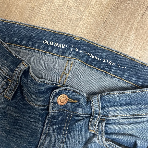 Old Navy Boyfriend Straight Jeans - Picture 3 of 3